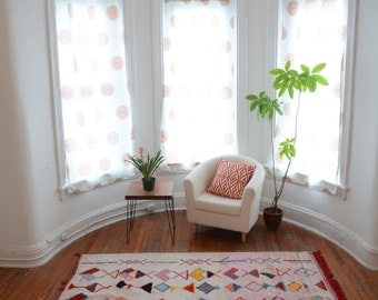 Moroccan Kilim Rug - Colorful Boucherouite Rag Carpet - Eco-Friendly Home Design