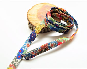 Biais Liberty of London, Margaret Annie A, floral red, blue, yellow, green, 1 meter