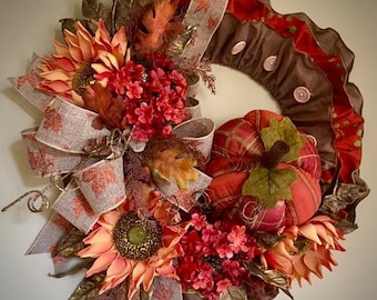 mardi gras wreath mask