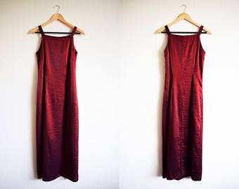 Vintage Shimmering 90s Red Prom Dress With Split / Long Statement Formal Party Dress