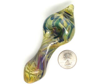 Horned Chameleon Crystal Pipe with Zincite - UV Reactive