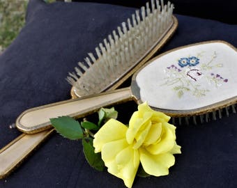 Ladies Two Piece Brush Set - Nylon Bristles and Embroidered Backing
