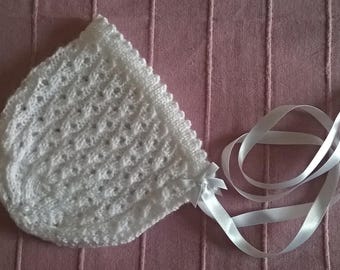 baby bonnet / lace baby bonnet/ white bonnet/ christening bonnet
