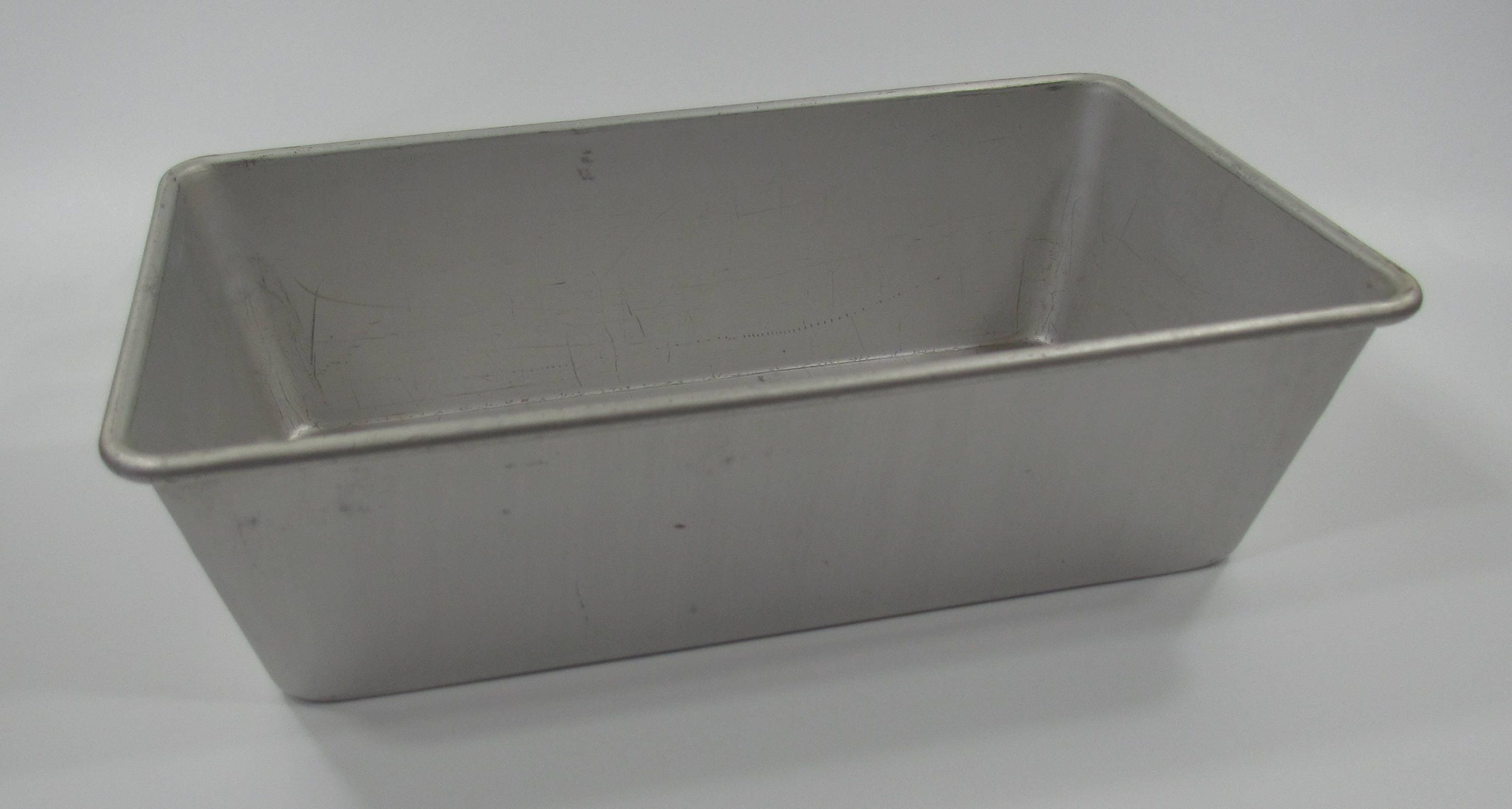Mirro Loaf Pan, Aluminum Baking Pan, 5030 AM Bread Loaf Pan, Vintage