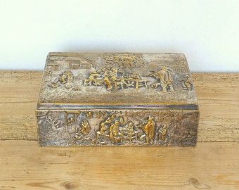 Vintage cigar box silver plate.Desk organizer.Collectible tobacciana.Jewelry box.Trinket box.Home decor.Cracker barrel country scene