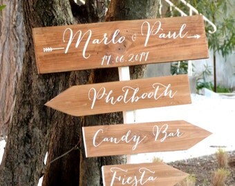 Panneaux direction pour mariage. Flèche personnalisables bois . Flèche mariage.Signalétique bois. Wedding wood sign
