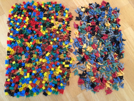 1000 Risk Board Game Plastic Pieces 1000 Risk Board Game Plastic Pieces