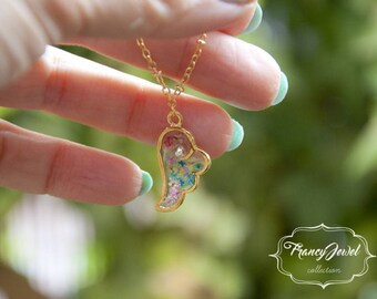 Mother's day, mother's gift, Guardian angel necklace, 925 sterling silver, Swarovski crystal, angel wing charm, mother necklace, birthday