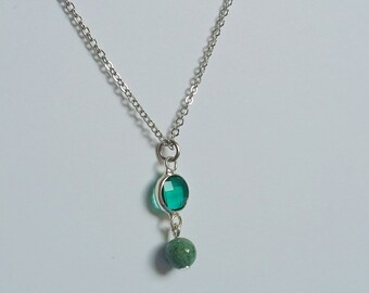 Indian Agate and Sea Green Glass Pendant Necklace