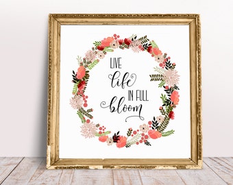 Live Life in Full Bloom necklace