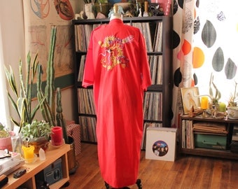 as is sale vintage embroidered dragon robe . traditional Chinese style by Daffodil . unisex mens robe fits most