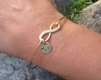 Personalized Gift for Her, Infinity Bracelet for Her, Bride Gift From Groom, Unique Wedding Gift for Bride to be from Groom