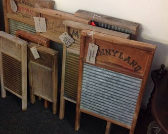 Vintage washboards of various sizes