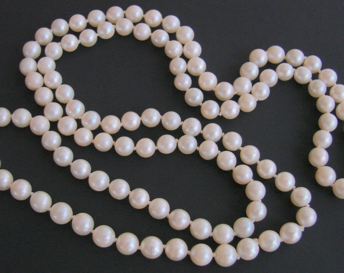 Lovely Vintage Cultured Pearl Matinee Necklace Hand Knotted 30 Inches Bridal Wedding Jewelry Jewellery