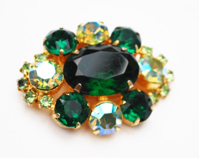 Green Rhinestone brooch - Gold plated Setting - Aurora Borealis - Rhinestone Pin