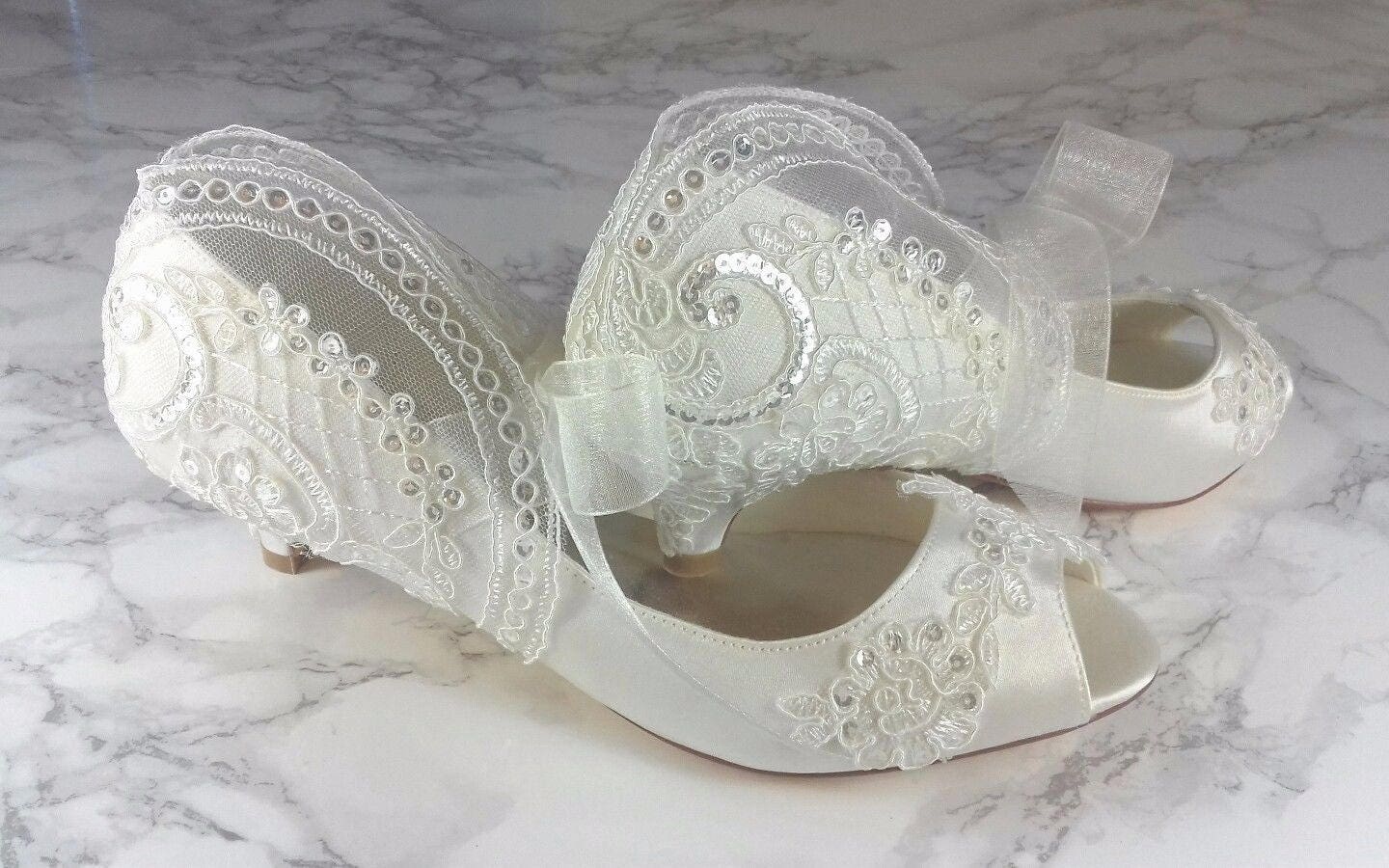 vintage wedding shoes low heel
