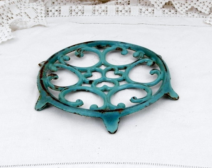 Round Antique French Cast Iron Turquoise Chippy Enamel Trivet, Hot Plate, Heat Mat, Cottage Kitchenware, French Country Decor, Kitchenware Round Antique French Cast Iron Turquoise Chippy Enamel Trivet, Hot Plate, Heat Mat, Cottage Kitchenware, French Country Decor, Kitchenware