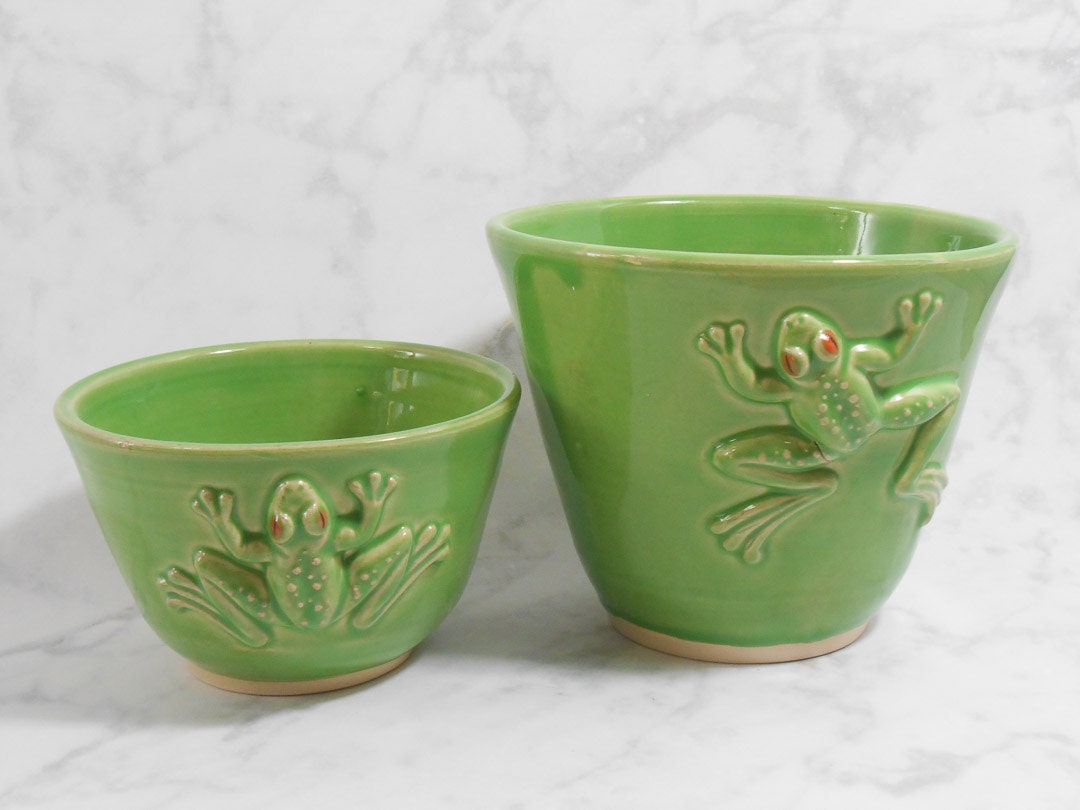 Pottery bowl set Ceramic bowl set green frog bowl set