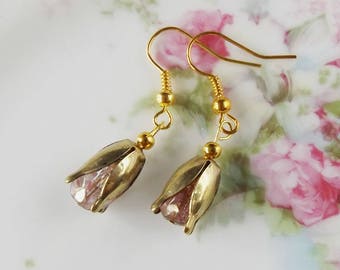 Dusty pink tulip earrings, floral dangle earrings, pale pink and gold tulips
