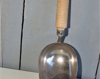 Wood Handled Scoop Vintage Kitchen Utensil