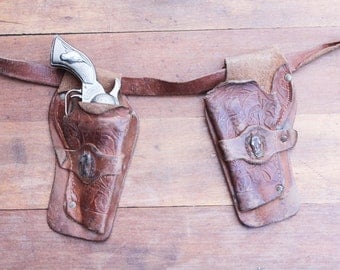 Vintage Hubley Smokey Toy Cap Gun with Leather Toy Gun Holster, Cowboy