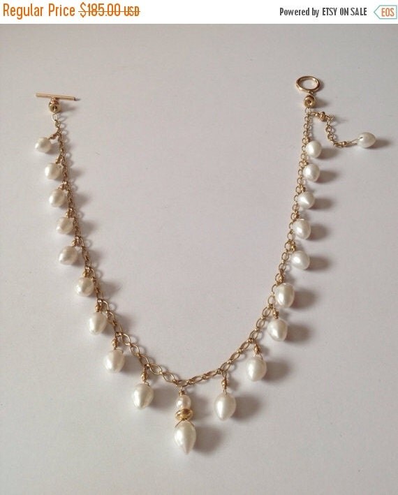 Pearl Necklace on Gold-Fill Chain by BlkBttrflyDsgns on Etsy