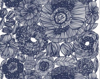 Marimekko Kurjenpolvi fabric, half yard, 18 x 56 inches, blue white from Finland
