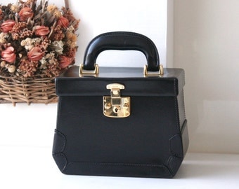Gucci Bag Black Leather Beauty Case Train Case Authentic Vintage handbag