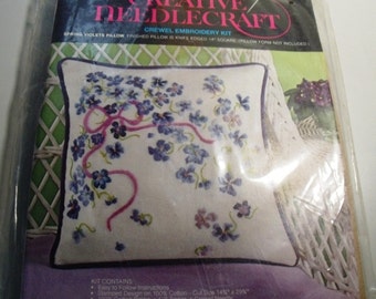 Beautiful Avon Creative Needlecraft Crewel Embroidery Kit Spring Violets Pillow New