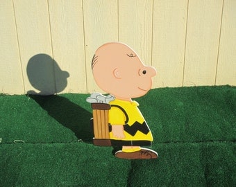 Peanuts Charlie Brown Golfing Yard Sign