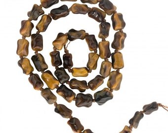 Vintage stock tiger eye agate knuckle beads. Graduated 10 to 15mm 23" knotted strand. b4-tig323(e)