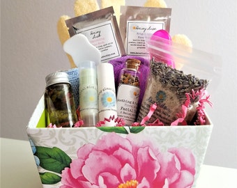 Ultimate Spa SetI Graduation I beauty oil, facial , lip butter, nails, hair, bath salts, gifts for her, complete set