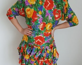 Vintage summer dress in 100% silk