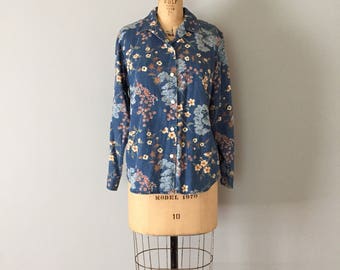 Liz Claiborne denim shirt || botanical print shirt || indigo blue botanical shirt