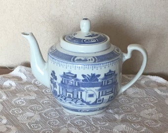 Vintage Blue and White Chinese Tea Pot