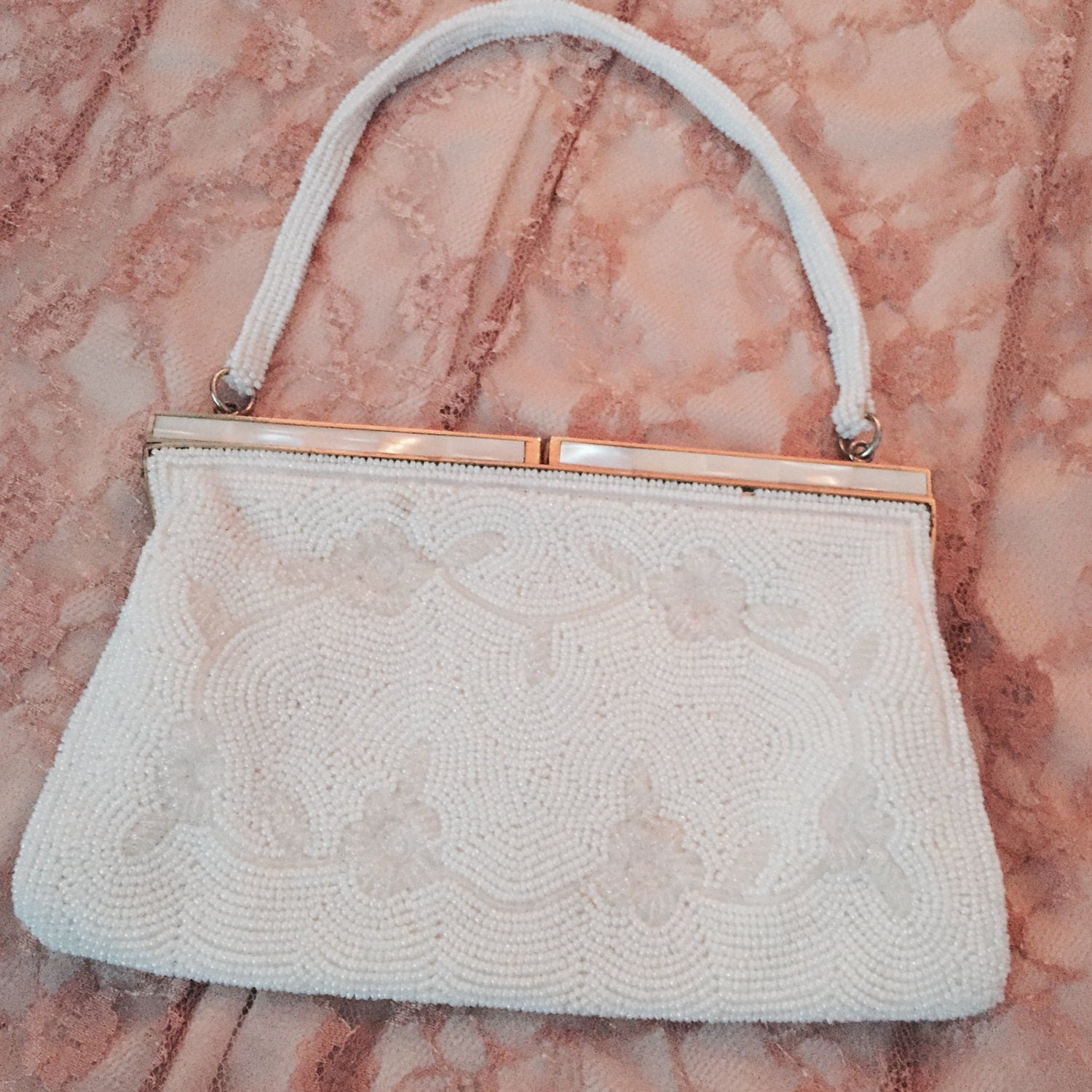 Vintage White Beaded Handbag with Mother of Pearl Clasp, Bridal Purse ...