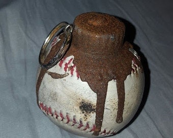 Fallout Prop Baseball Frag Grenade - Post-Apocalyptic Explosive Baseball Ball