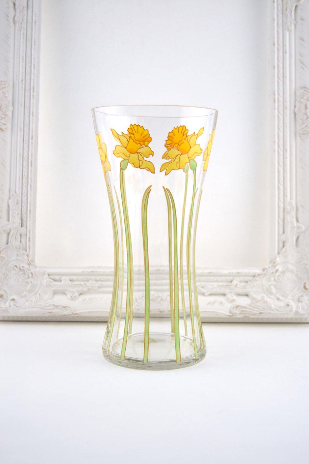 Daffodil vase