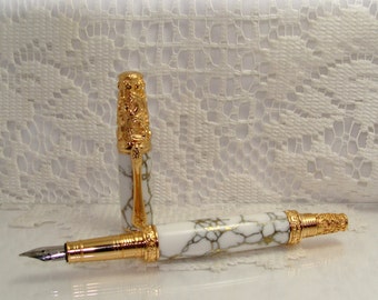 Gold Victorian Vintage Fountain pen with White and Gold Matrix Trustone