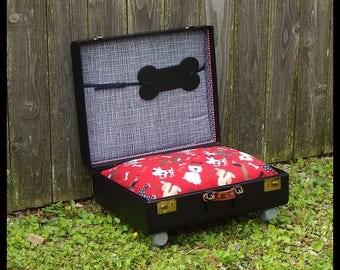 Vintage Classy Black Custom Up-cycled DOG / CAT hard case / suitcase bed