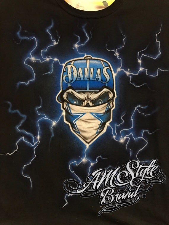 Dallas Cowboys Airbrush Shirt Skull and Bandana Team Shirt.