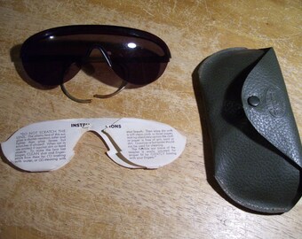 American Optical Polaroid 1945 Sunglasses AO Sun Glasses With Case