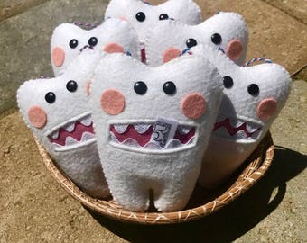 Tooth Fairy Pillow, Wool Felt, Handmade Felt Tooth Fairy Pillow, Tooth Keeper