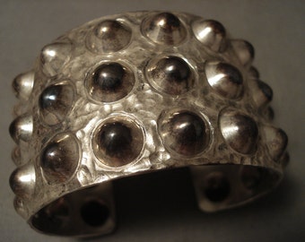 Com Pletely Hand Wrought Navajo 'Silver Spike' Bracelet
