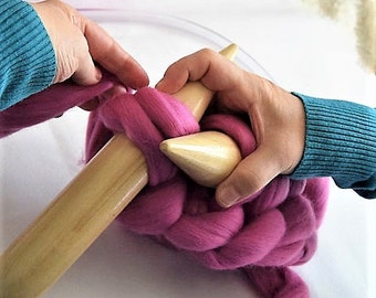 Giant knitting KIT with circular knitting needles LEVEL BEGINER + instructions how to knit giant blankets in 3 different sizes