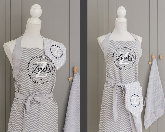 Download DIY personalize SVG Kitchen Seasoned with Love frame - apron towel set monogram circle file ...