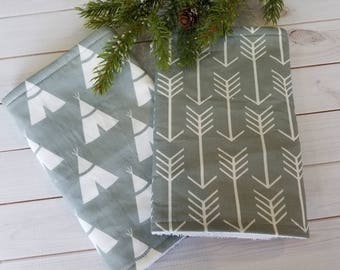 Burp Cloths Set, Modern Burp Cloths, Arrow Burp Cloths, Gray and White Burp Cloths, Tribal baby gift, Gender Neutral Burp Cloth