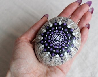 Mandala rocks | Etsy