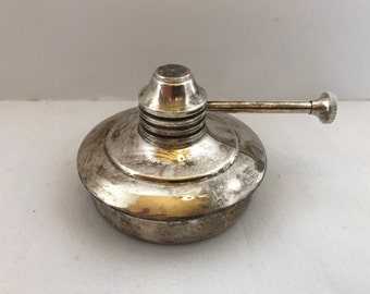 Small Portable Oil Lamp~Silver Playted~Vintage Oil Lamp~Pocket Size light~Kerosean Wick Lamp~ Cabin Decor~Primative~Collectable