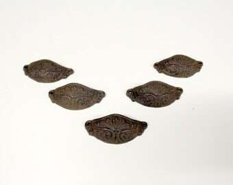 Set of 5 vintage cast iron handles-Shabby Chic-rural